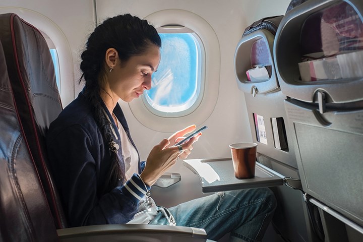 Making passengers’ smart devices their inflight control center